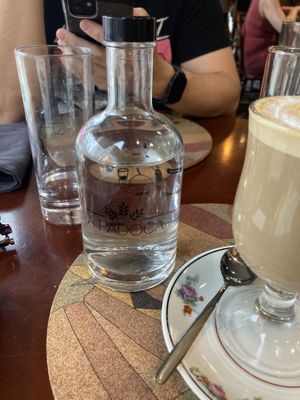   at A Padoca in Porto