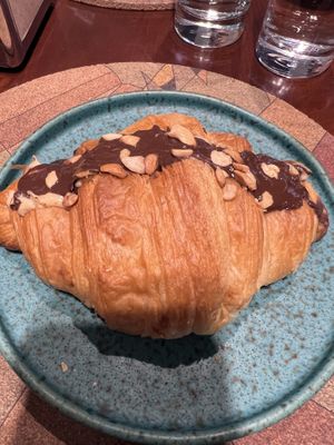 Snickers croissant   at A Padoca in Porto