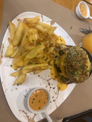 Burger Guloso  at A Padoca in Porto