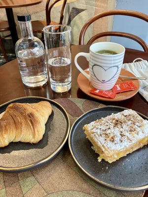   at A Padoca in Porto