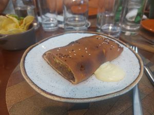 Folhado at A Padoca in Porto