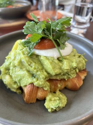 Avocado toast (croissant)  at A Padoca in Porto