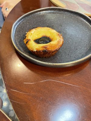 Pasties de Nata  at A Padoca in Porto