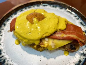 Eggs Benedict   at A Padoca in Porto