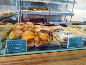 Portuguese pastries at A Padoca in Porto