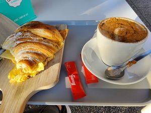  at O Melhor Croissant da Minha Rua   in Porto