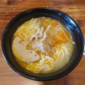 Bun Rieu at Quán Chay Tỉnh Quán in Da Nang
