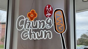   at Oh Mon Kogo! in Quebec