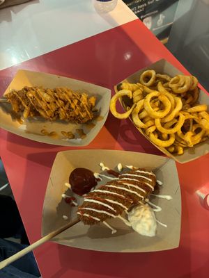   at Oh Mon Kogo! in Quebec