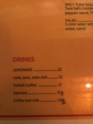 Drinks  at La Hummuseria in Playa Venao