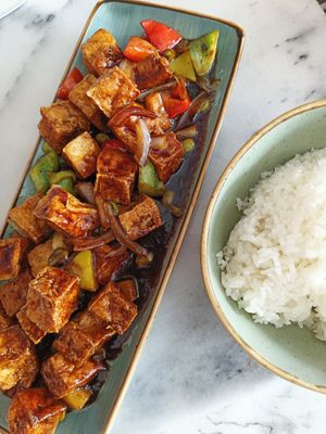 Tofu süß sauer at Mama's Kitchen Hannover - 蝶碟出色 in Hannover