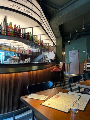  at L'Osteria in Dusseldorf