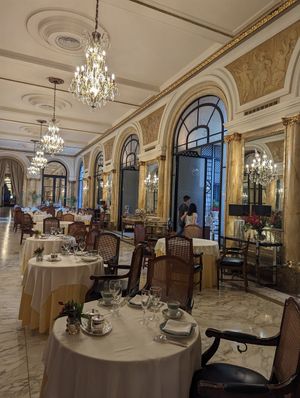 El restaurante at L'Orangerie at Alvear Palace Hotel in Buenos Aires