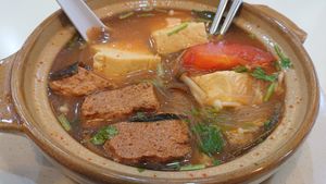 tom yam soup at SunnyChoice - The Rail Mall in West Singapore