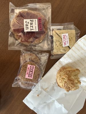   at Pari Jan - パリジャン in Okinawa