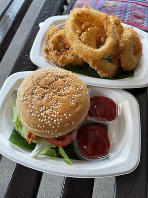 This is a double order of onion rings, only 40B  at May Veggie Home Express - ประสานมิตรพลาซ่า in Bangkok