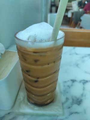 Thai Iced Tea at May Veggie Home Express - ประสานมิตรพลาซ่า in Bangkok