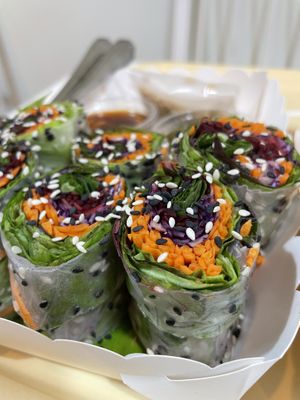 Summer rolls   at May Veggie Home Express - ประสานมิตรพลาซ่า in Bangkok