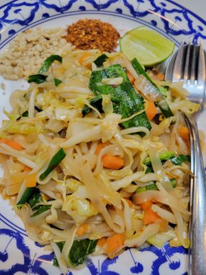 Pad Thai no tofu at May Veggie Home Express - ประสานมิตรพลาซ่า in Bangkok