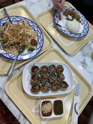   at May Veggie Home Express - ประสานมิตรพลาซ่า in Bangkok