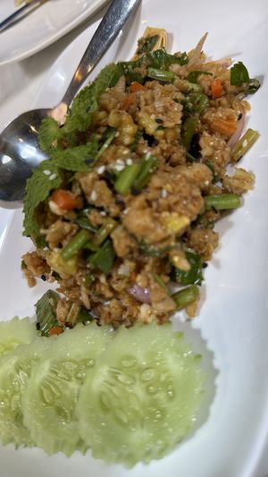 Larb - mince “meat” with rice chips salad  at May Veggie Home Express - ประสานมิตรพลาซ่า in Bangkok