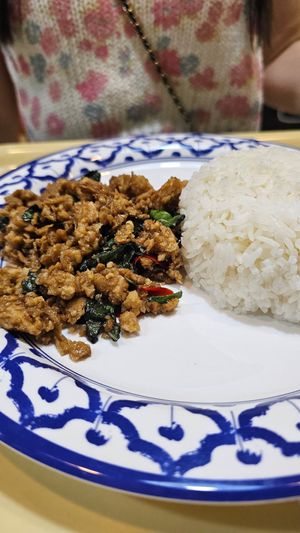  at May Veggie Home Express - ประสานมิตรพลาซ่า in Bangkok