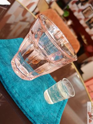 Offer when arrive water and shoot with or without alcoohol at Abricot Bar in Paris