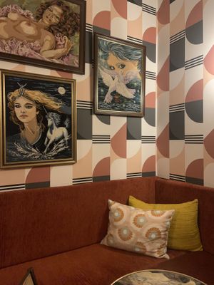   at Abricot Bar in Paris
