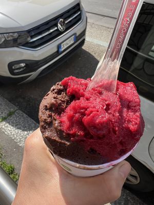 Ciocco rum and cassis  at Gelateria Geko in Milan