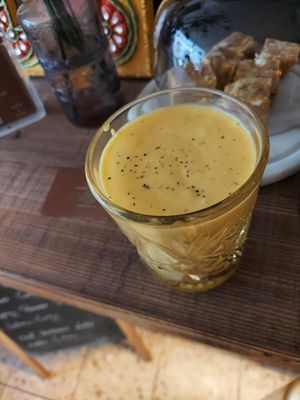 Vegan Mango Lassi at Annapurna in Passau