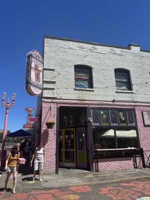 Outside  at Voodoo Doughnut in Portland