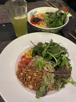 Vegan Mix Soba und Vegan Tantan Ramen  at JEN Ramen in Erfurt