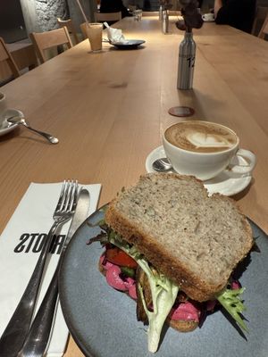   at roots - Münstergasse in Zurich