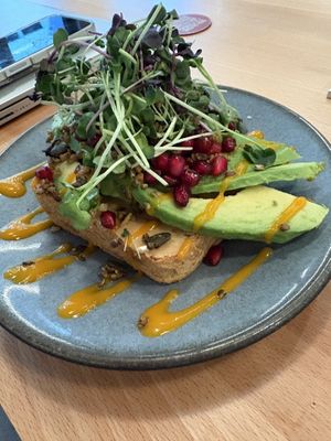   at roots - Münstergasse in Zurich