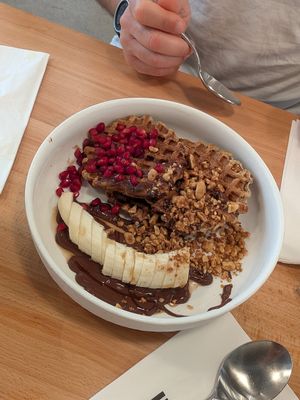  at roots - Münstergasse in Zurich