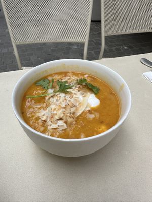 Dahl soup   at roots - Münstergasse in Zurich