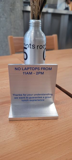  at roots - Münstergasse in Zurich