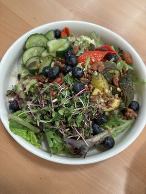 Roasted salad- with roasted zucchini and pepper, blueberries and much more. Loved it  at roots - Münstergasse in Zurich