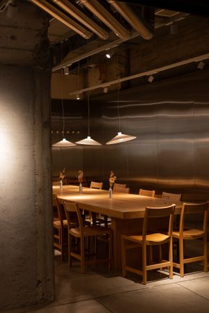  at roots - Münstergasse in Zurich