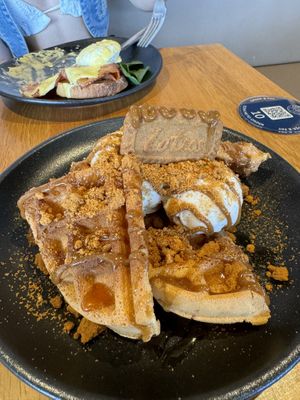 Biscoff waffles ! Pretty sure they were gluten free, omni friend was happy with her eggs Benedict in the back  at Coca bar in Maroochydore