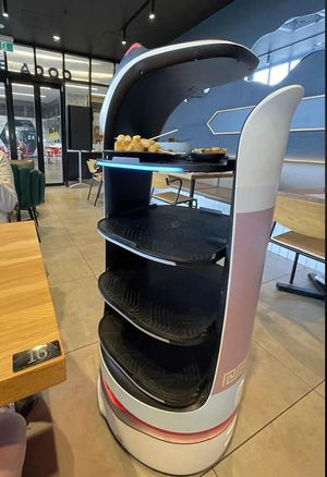 Served by a robot   at Coca bar in Maroochydore