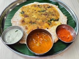 Masala oothappam at Annalakshmi Cafe in Central Singapore
