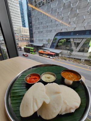 Idly set at Annalakshmi Cafe in Central Singapore