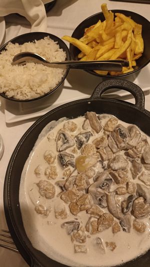 Soy with mushrooms, fries and rice at Matilde Noca in Leiria