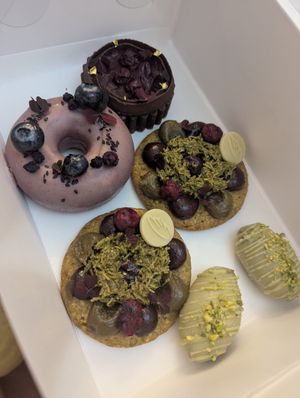  at Angel Cakes in Dubai