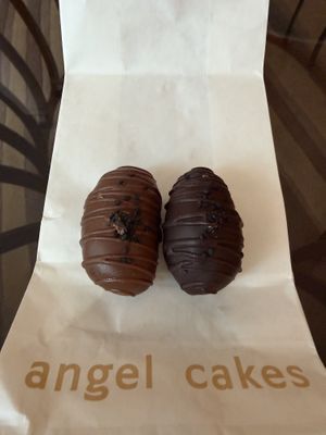  at Angel Cakes in Dubai