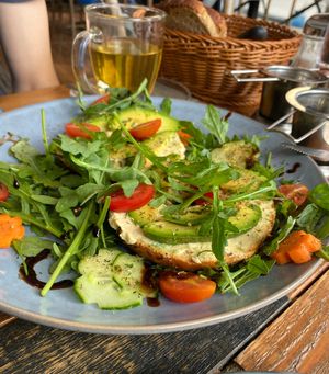 Vegan avocado bagel  at Café Melin in Viersen