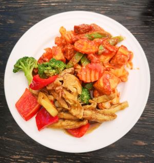 Hot Combo (chosen from the hot cabinet) at Loving Hut Perth in Wembley