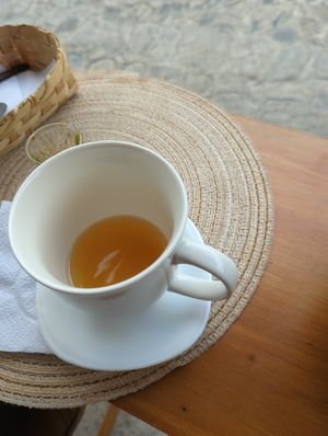 Lemon tea with panela at Dumplings & Noodles in Vilcabamba