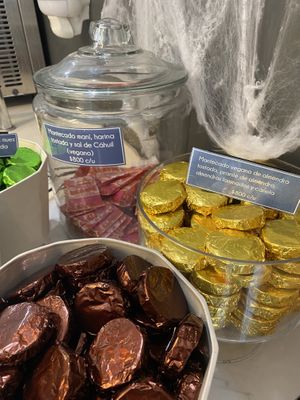   at Fiol Dulceria in Santiago